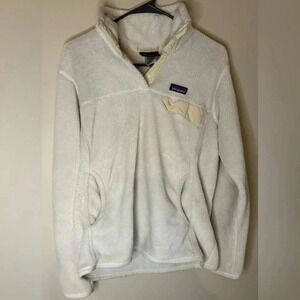 Women’s Patagonia pullover